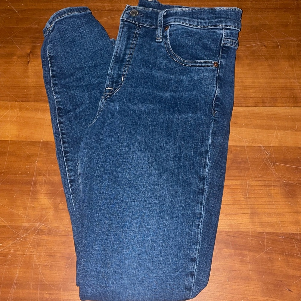 Gap skinny jeans, size 10/30, medium wash